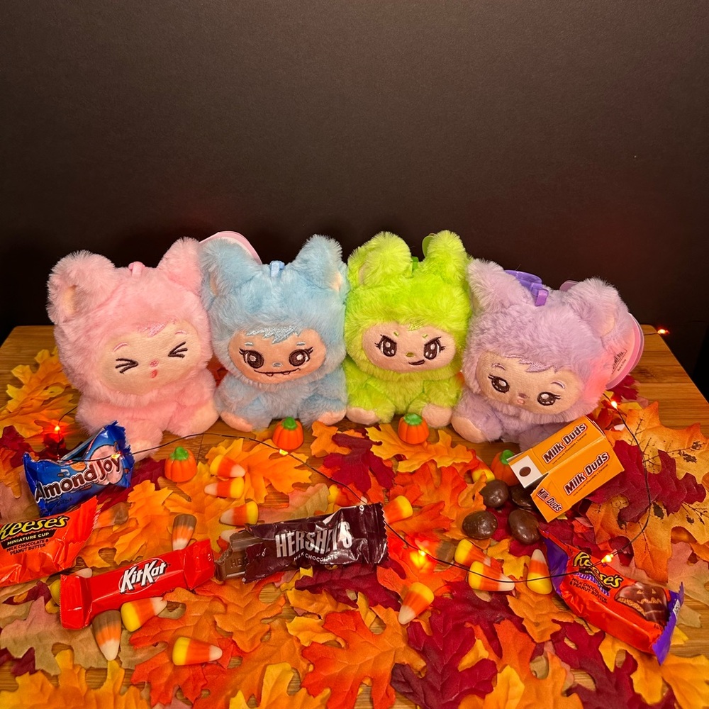 La Babies Colorful Plush Set of Four - Picture 5 of 10